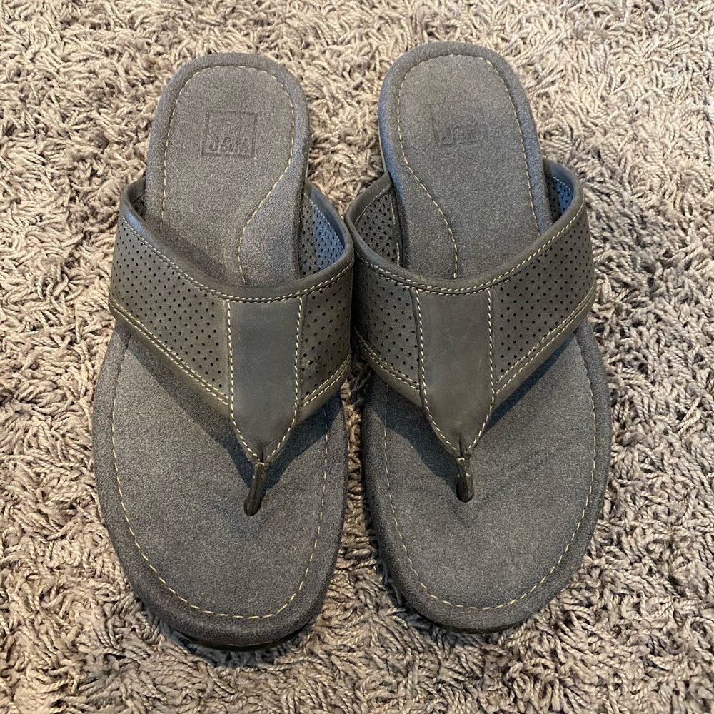 Men’s sandals